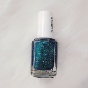 BUNDLE ONLY Essie Under Wraps